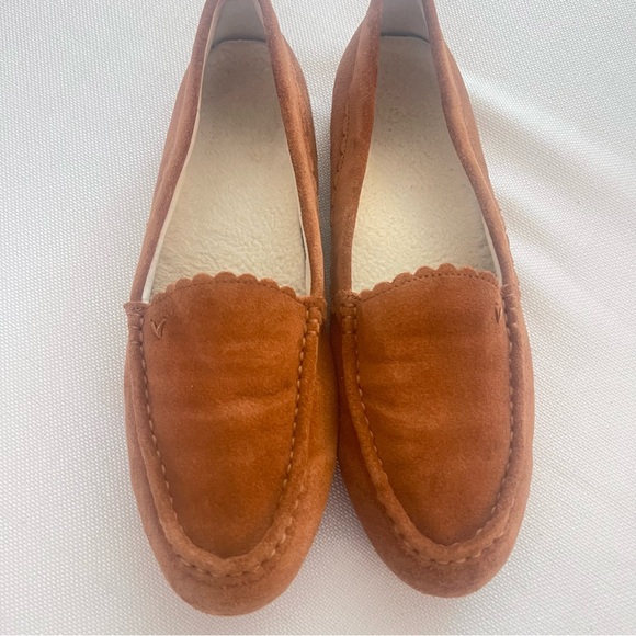 Vionic women’s suede sherpa shearling orthopedic slippers 9.5 - Picture 3 of 13